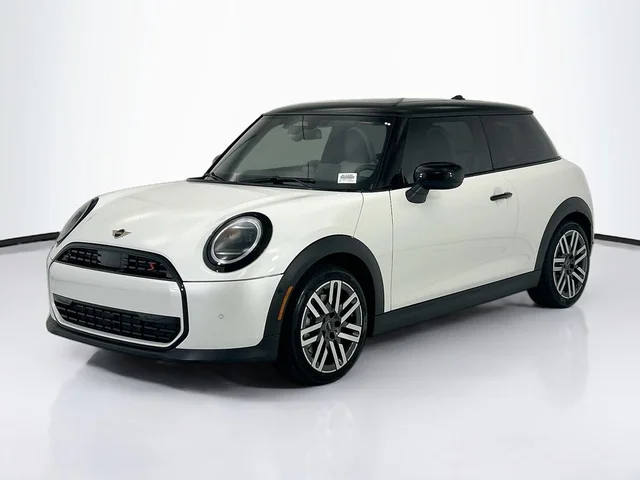 2026 MINI 2 Door Signature Plus