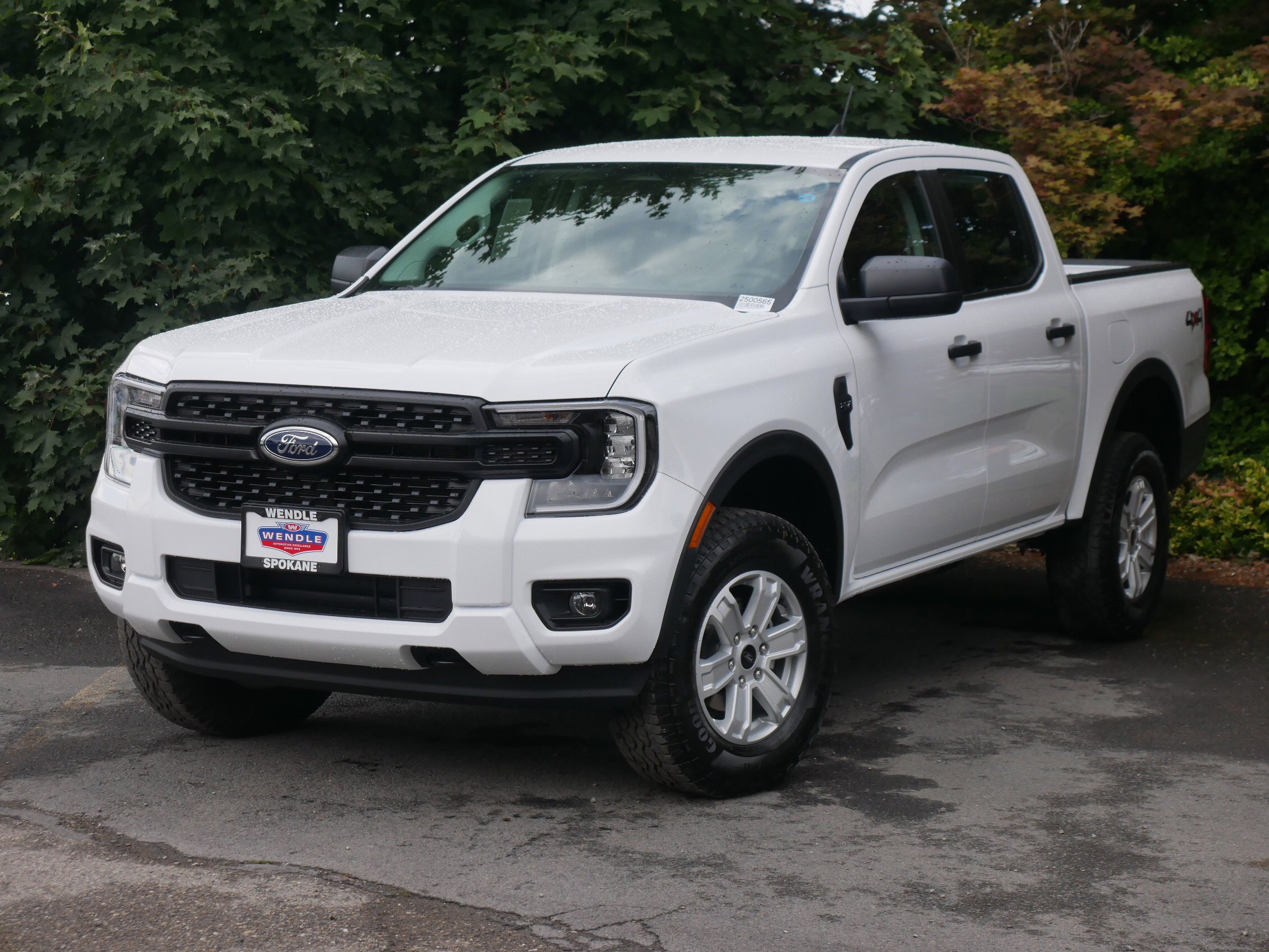 New 2025 Oxford White Ford XL image 2
