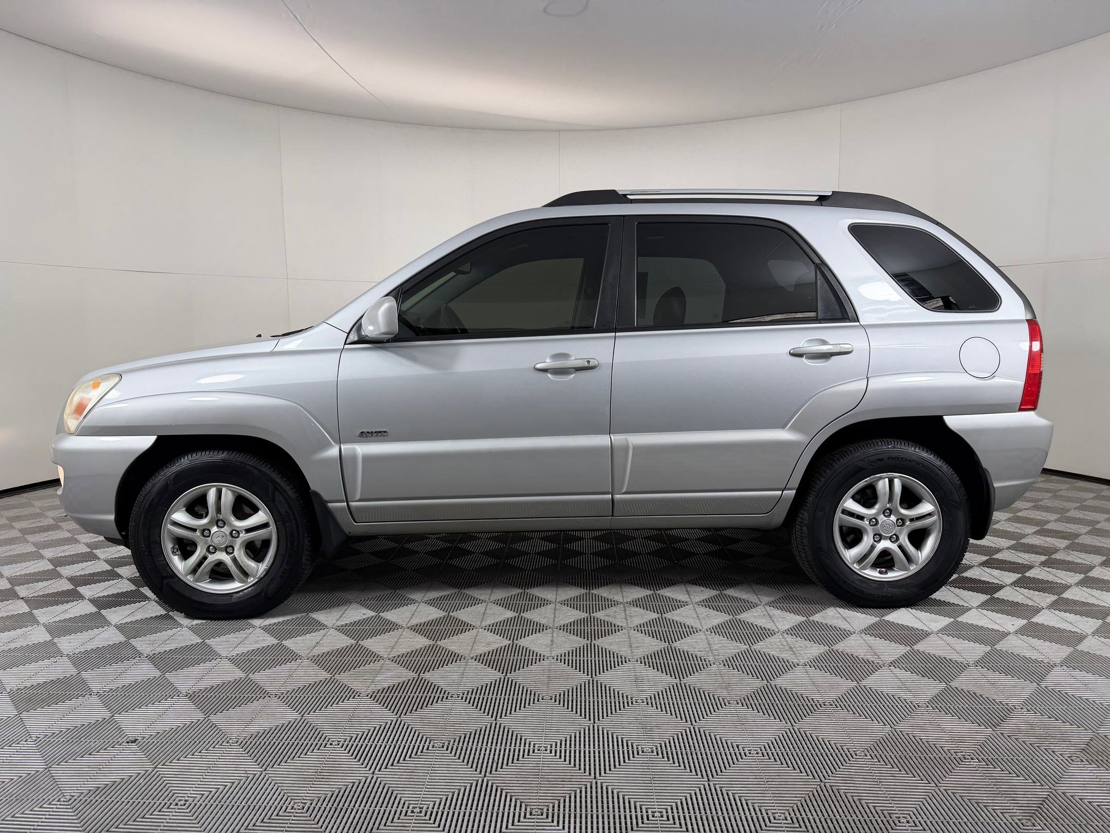 Used 2006 Kia Sportage EX with VIN KNDJE723267145353 for sale in Santa Fe, NM