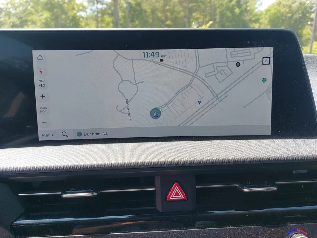 Used 2023 Gray Kia Wind image 20