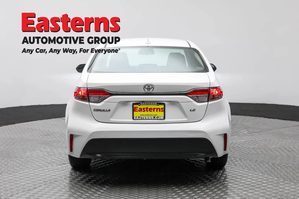 Used 2023 White Toyota LE image 6