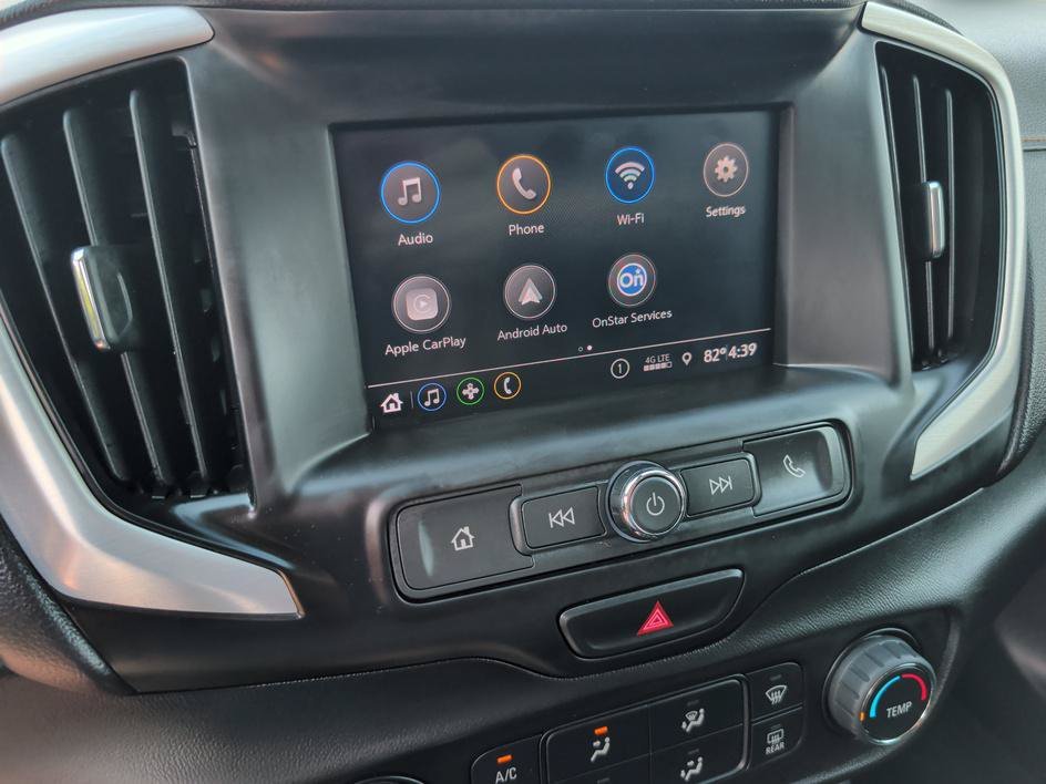 Used 2021 Graphite Gray Metallic GMC SLE image 24