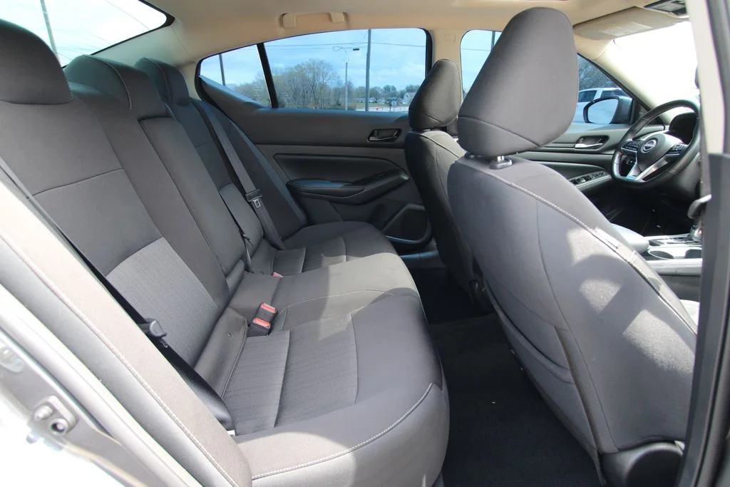 Used 2024 Gray Nissan 2.5 SV image 9
