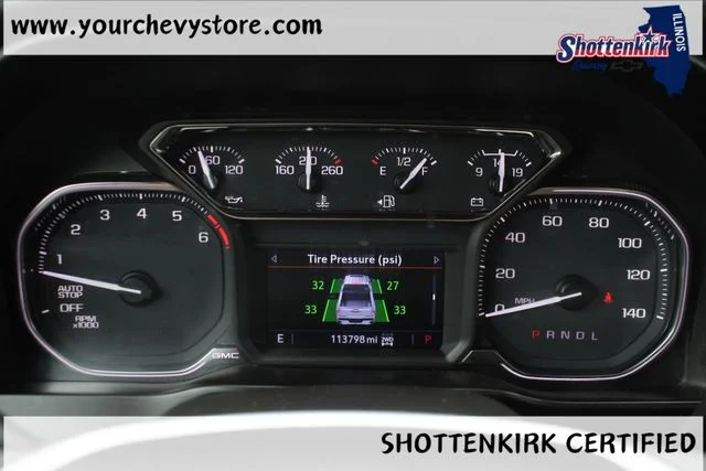 Used 2021 White GMC SLT image 31