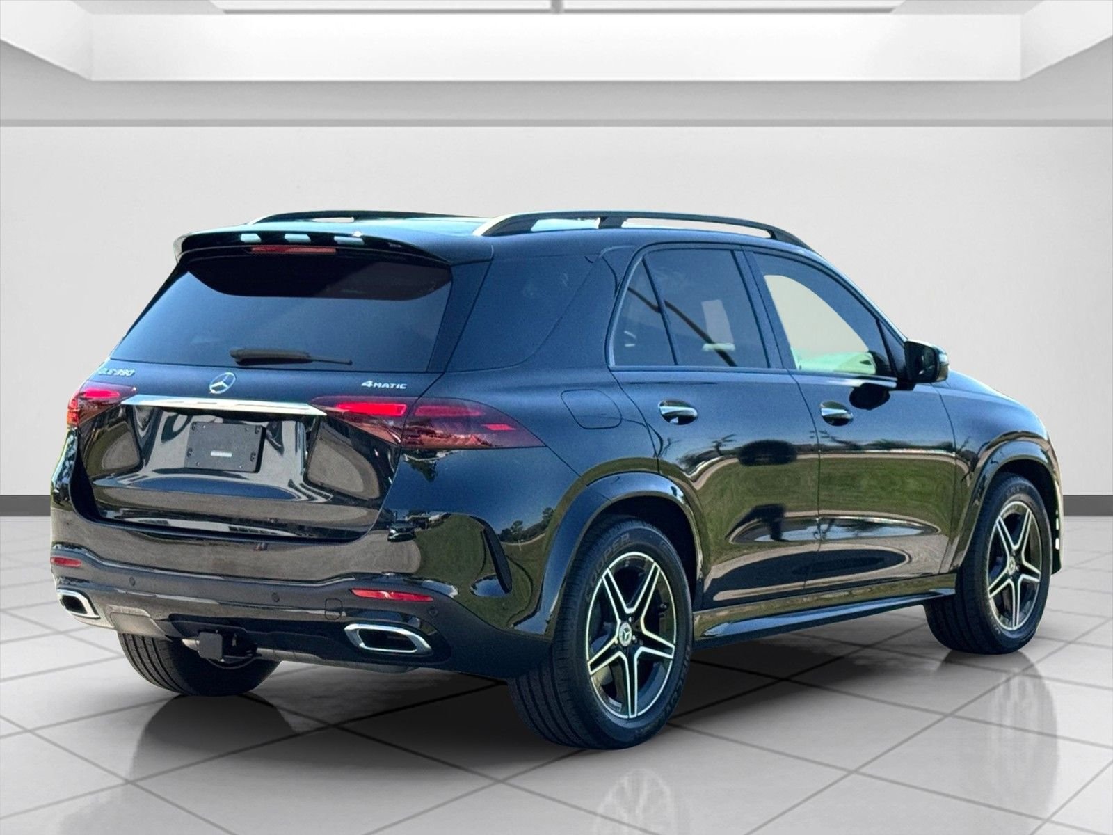 New 2026 Obsidian Black Metallic Mercedes-Benz GLE 350 image 3