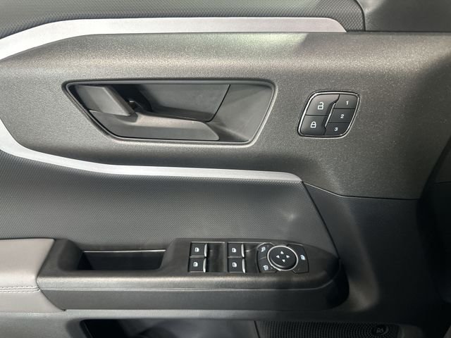 New 2026 Carbonized Gray Metallic Ford Badlands® image 19