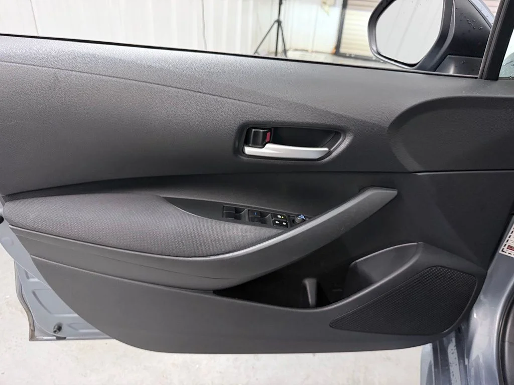 Used 2021 Gray Toyota LE image 11