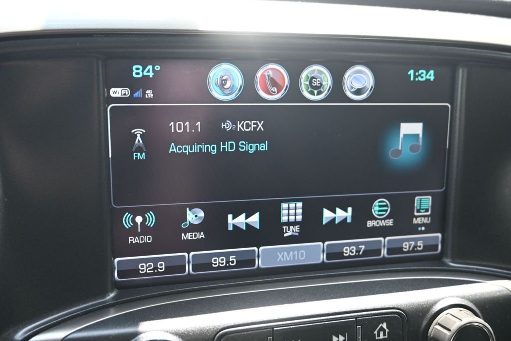 Used 2019 Summit White Chevrolet LT image 20