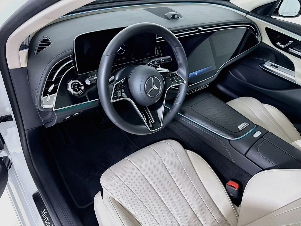 Certified Used 2026  Mercedes-Benz E 350 image 9