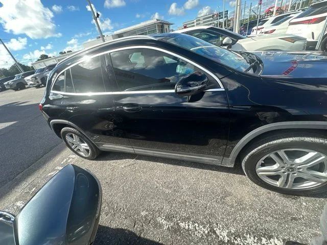 Used 2021  Mercedes-Benz GLA 250 image 3