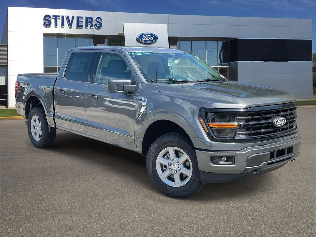 New 2026 Gray Ford XLT image 1