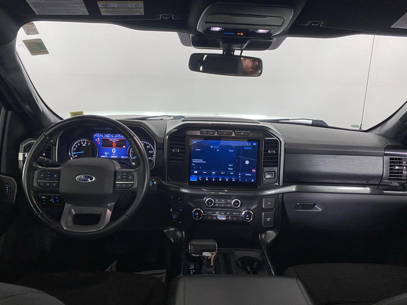 Used 2021 Agate Black Ford XLT image 23