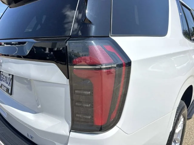 Used 2025 White Chevrolet LT image 24