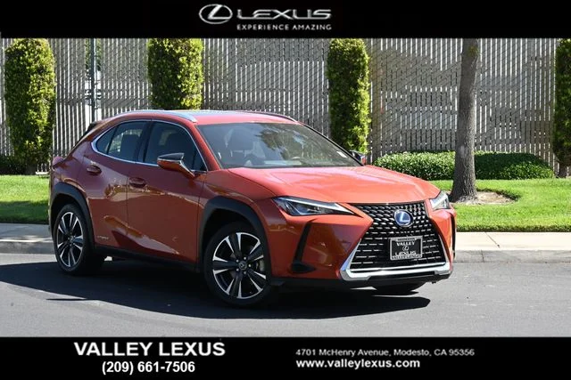 Used 2019 Orange Lexus 250h Base image 1