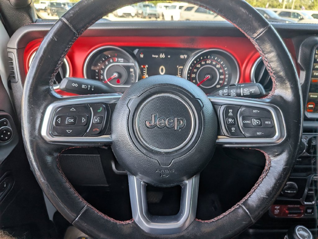 Used 2019 White Jeep Unlimited Rubicon image 14