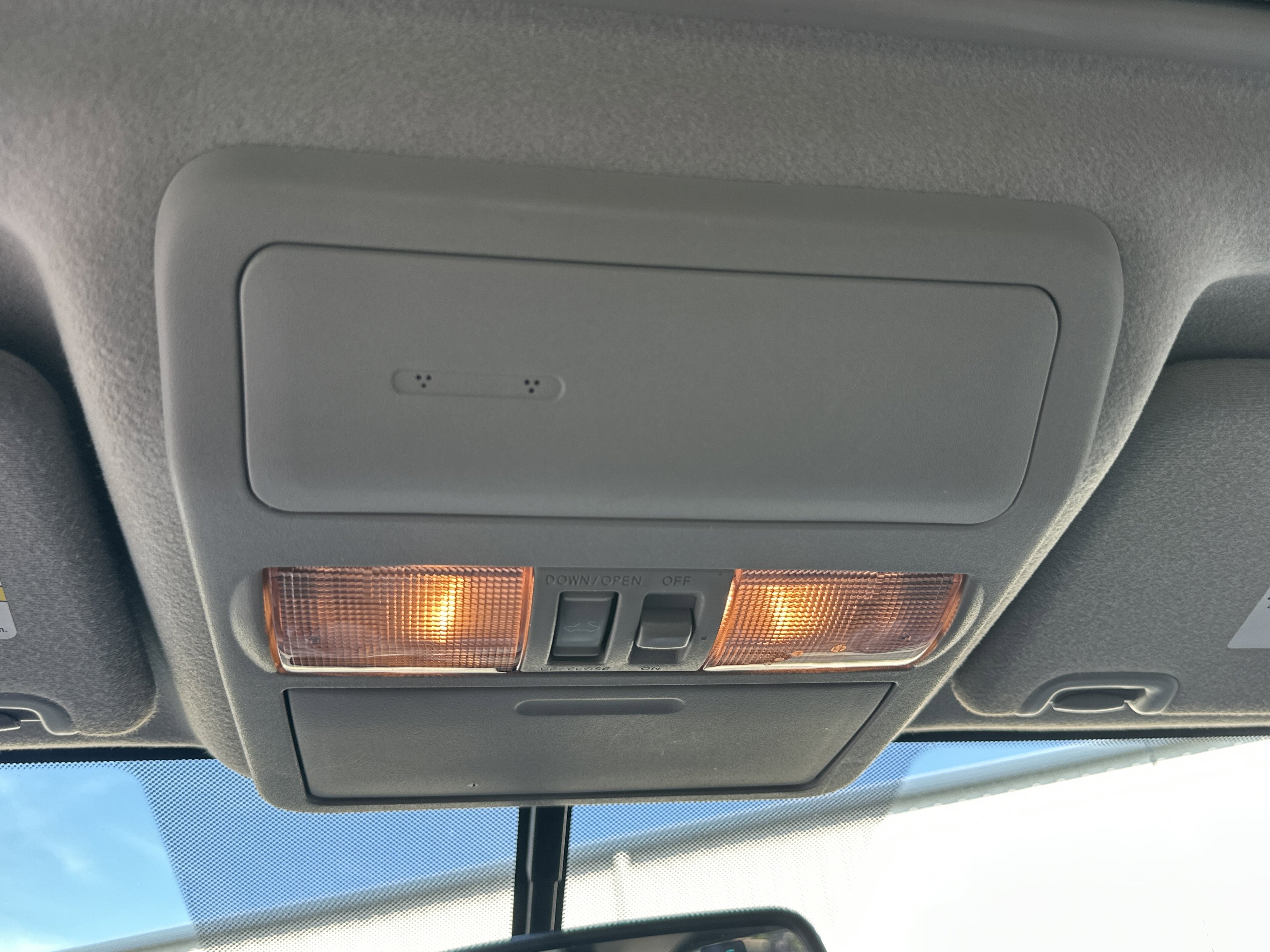 Used 2020 Arctic Blue Metallic Nissan PRO-4X image 22