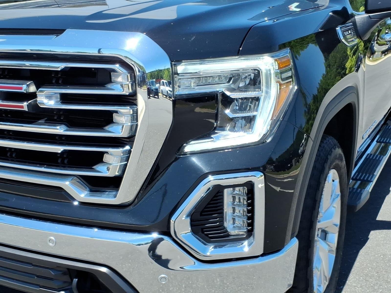 Used 2021 Onyx Black GMC SLT image 14