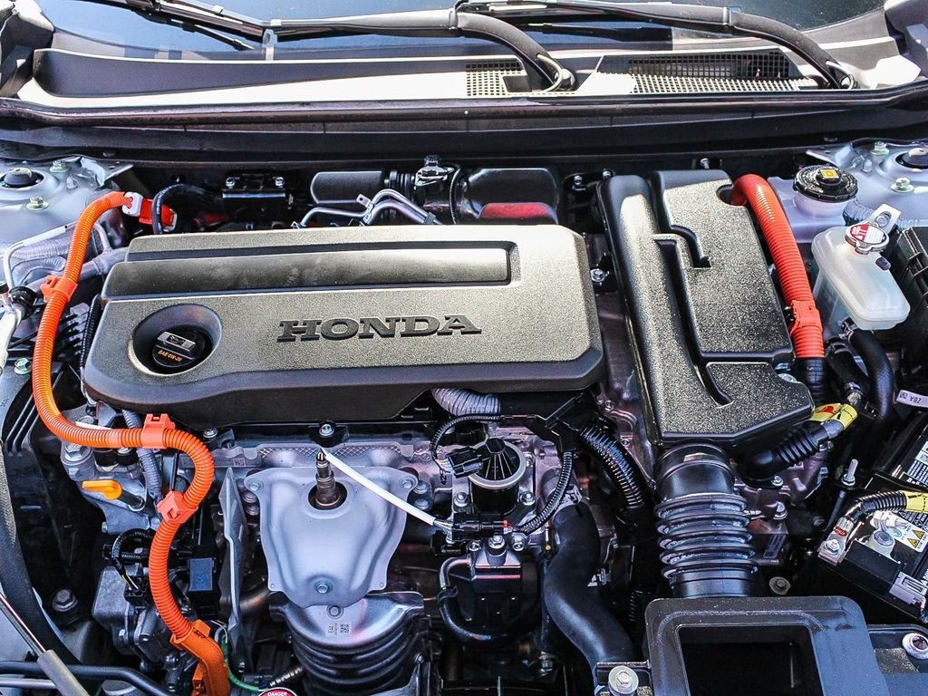 Used 2024 Silver Honda Sport-L image 30