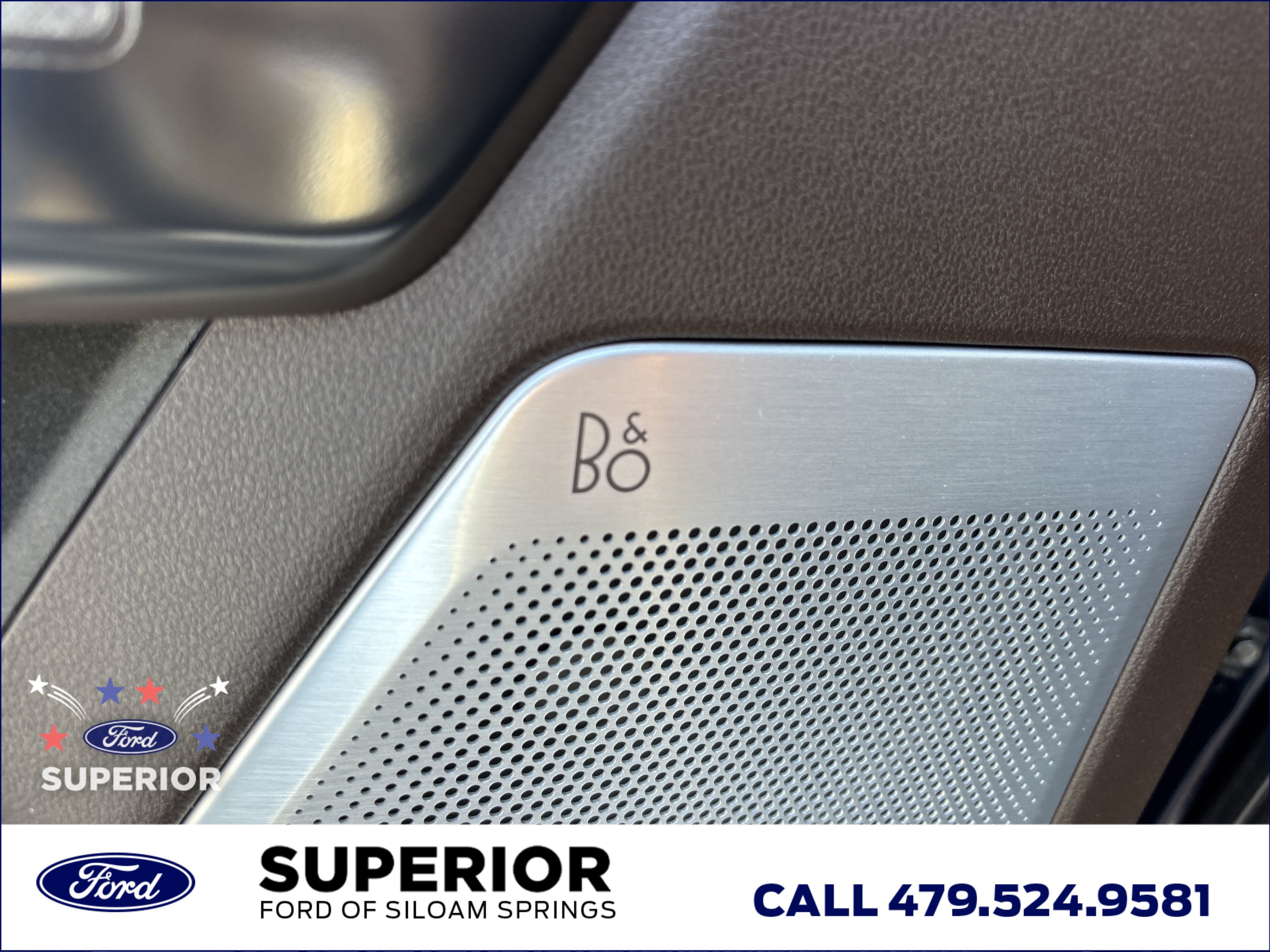 Used 2024 Antimatter Blue Metallic Ford King Ranch CrewCab 4WD image 31