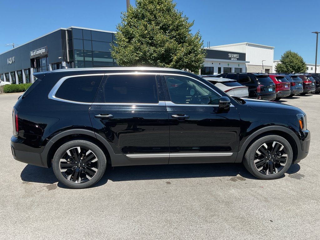 Certified Used 2024 Ebony Black Kia SX Prestige image 11