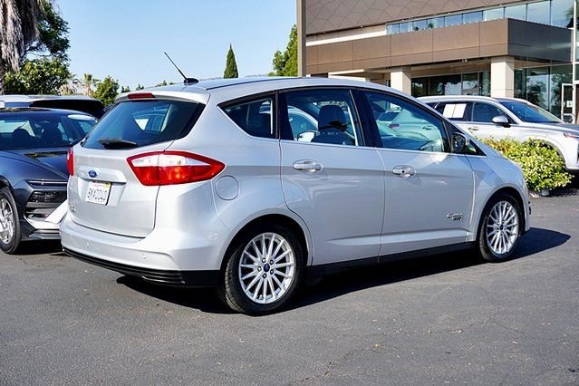 Used 2016 Silver Ford SEL image 7
