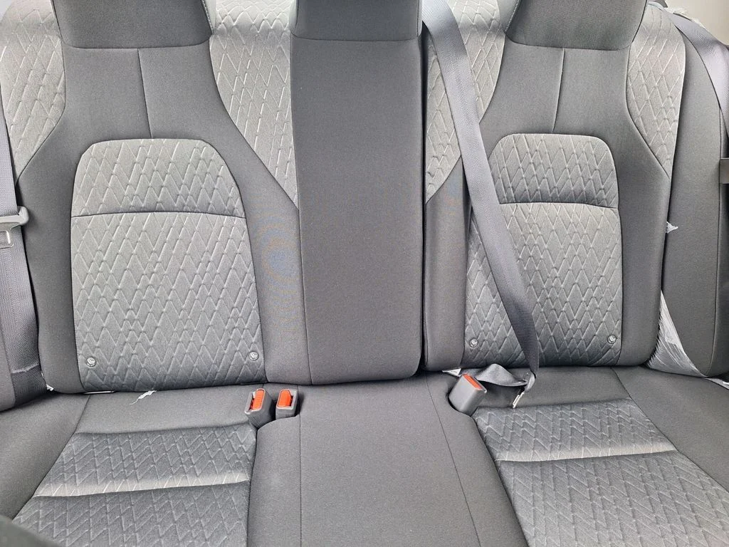 Used 2026 Scarlet Nissan SV image 30