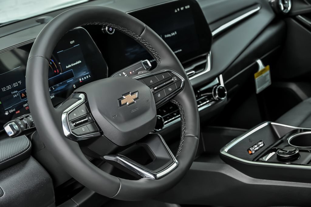 New 2027 Mosaic Black Metallic Chevrolet LT image 12