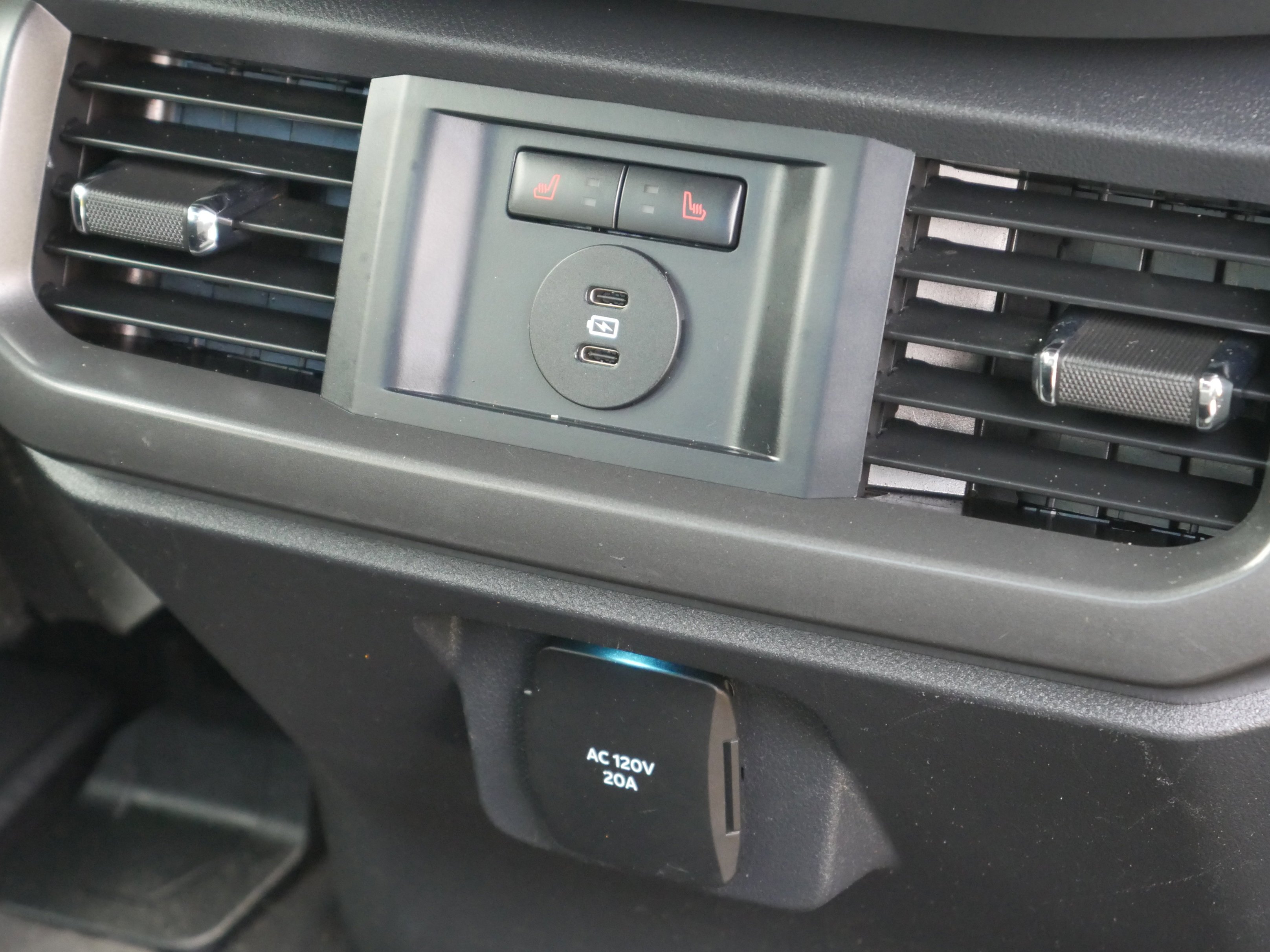 Certified Used 2025 Gray Ford Tremor image 34