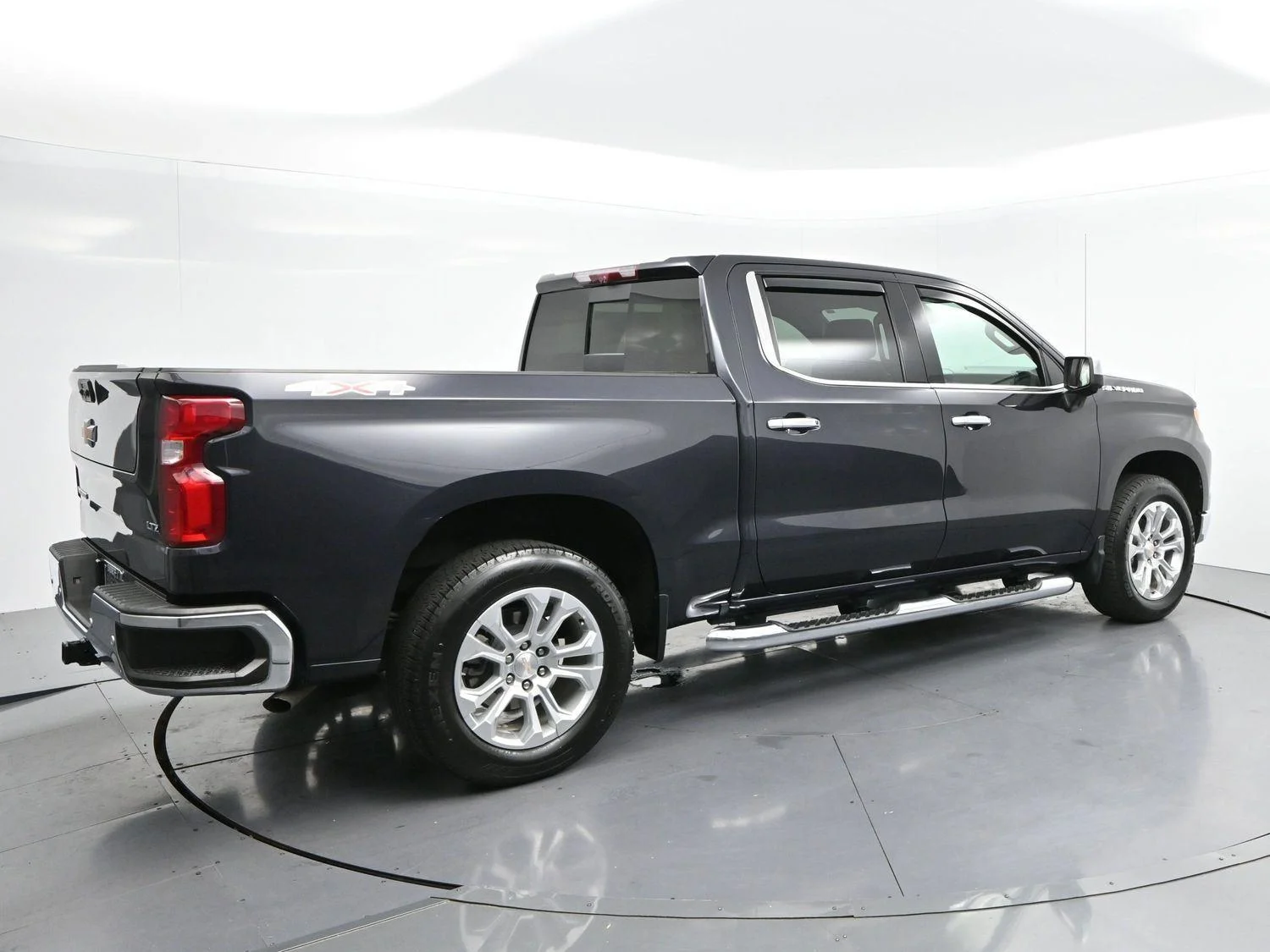 Used 2024 Dark Ash Metallic Chevrolet LTZ image 7