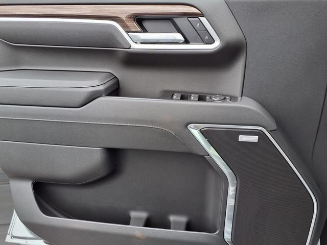 New 2026 Sterling Gray Metallic Chevrolet RST image 15