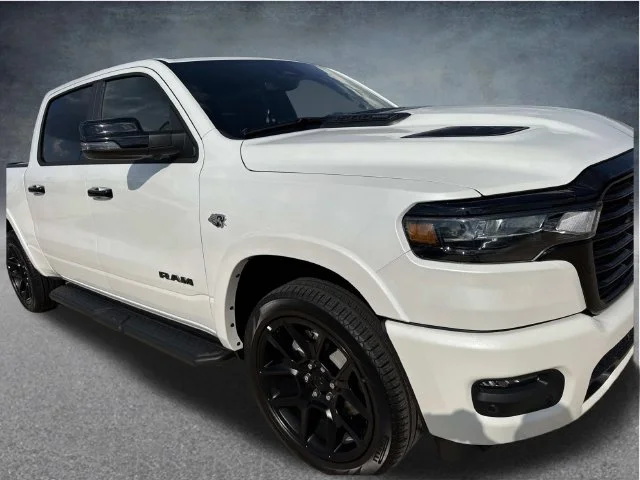 New 2026 Ivory White Tri-Coat Pearl-Coat Exterior Paint RAM Laramie image 3