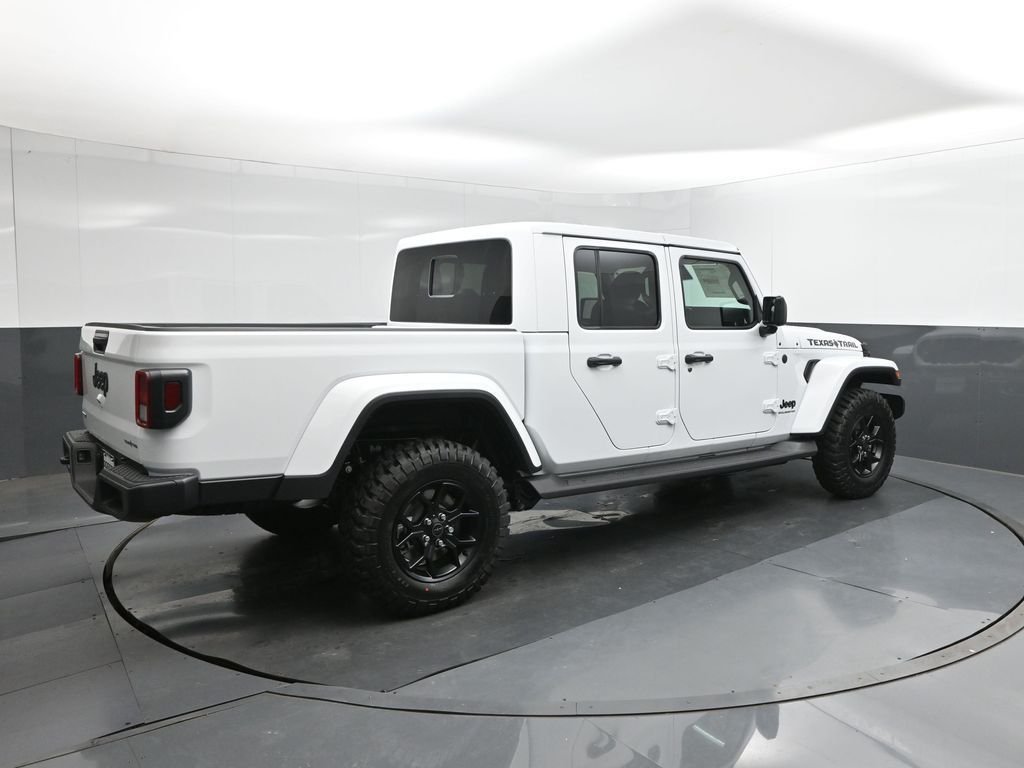 New 2026 Bright White Clearcoat Jeep Texas Trail image 8