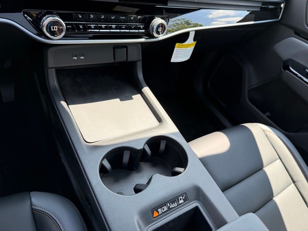 New 2026 Sonic Gray Pearl Honda Touring image 22