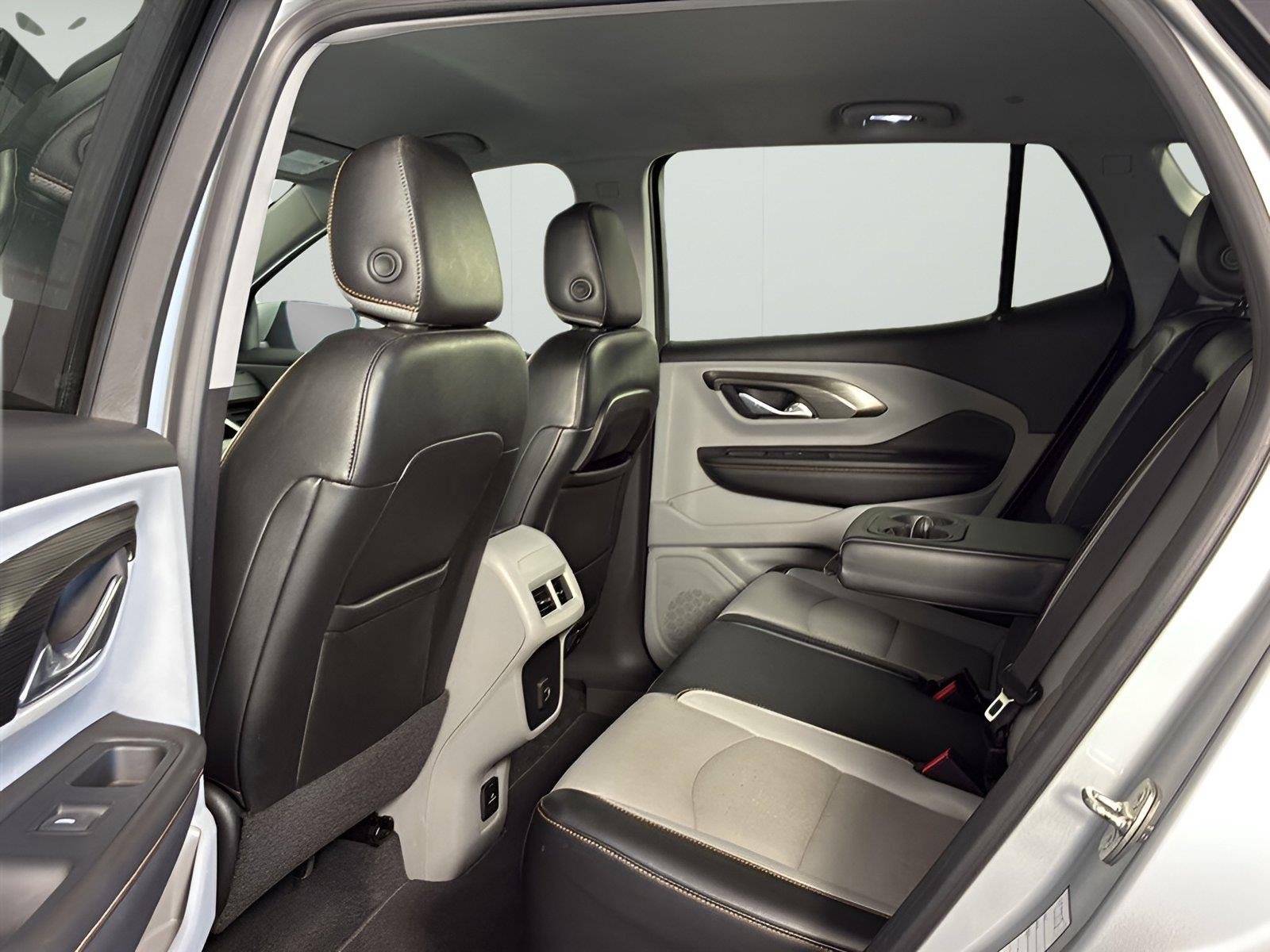 Used 2019 Quicksilver Metallic GMC SLT image 20