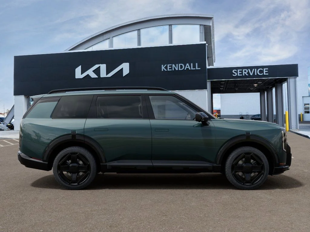 New 2027 Black Jade Green Kia X-Line SX Prestige image 7