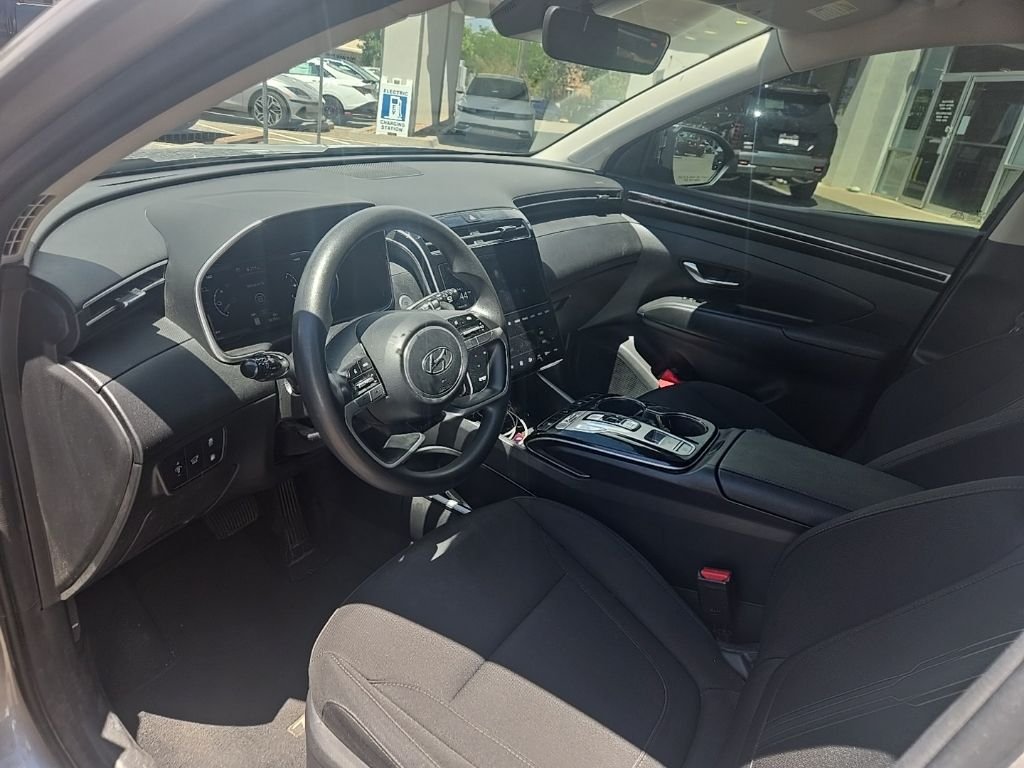 Used 2024 Silver Hyundai SEL image 10