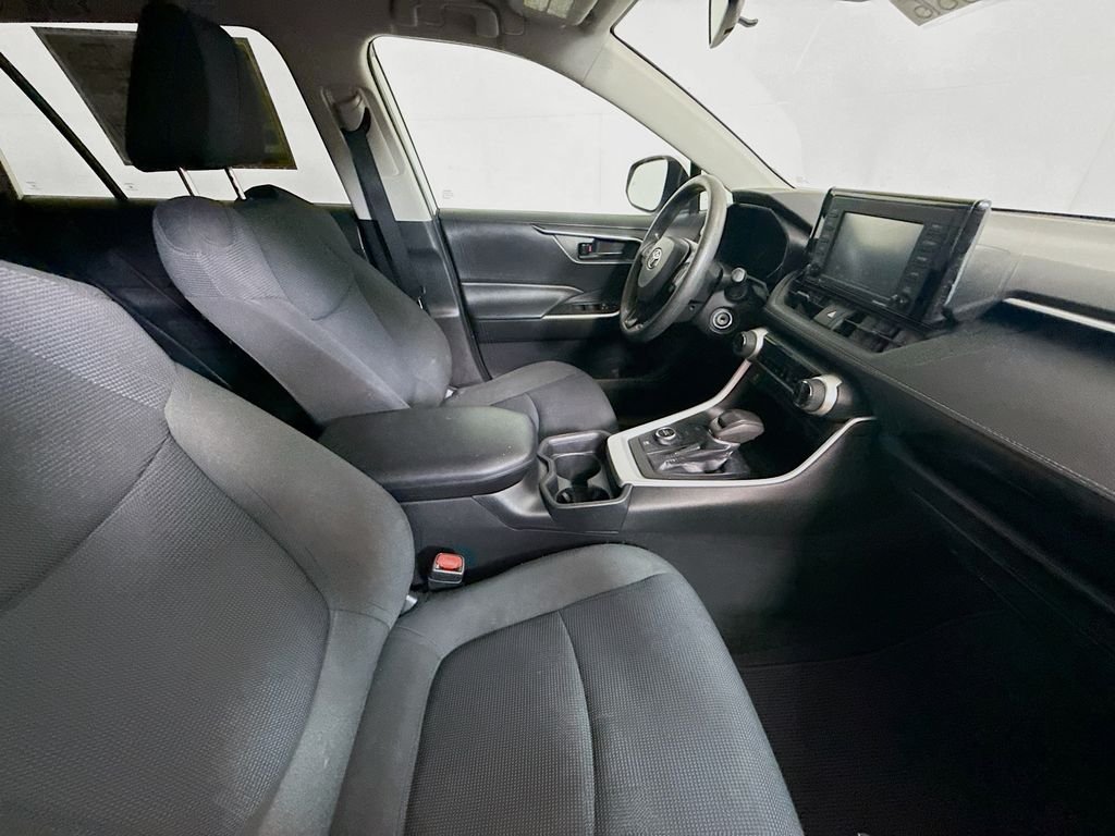 Used 2020 Super White Toyota Hybrid LE image 25