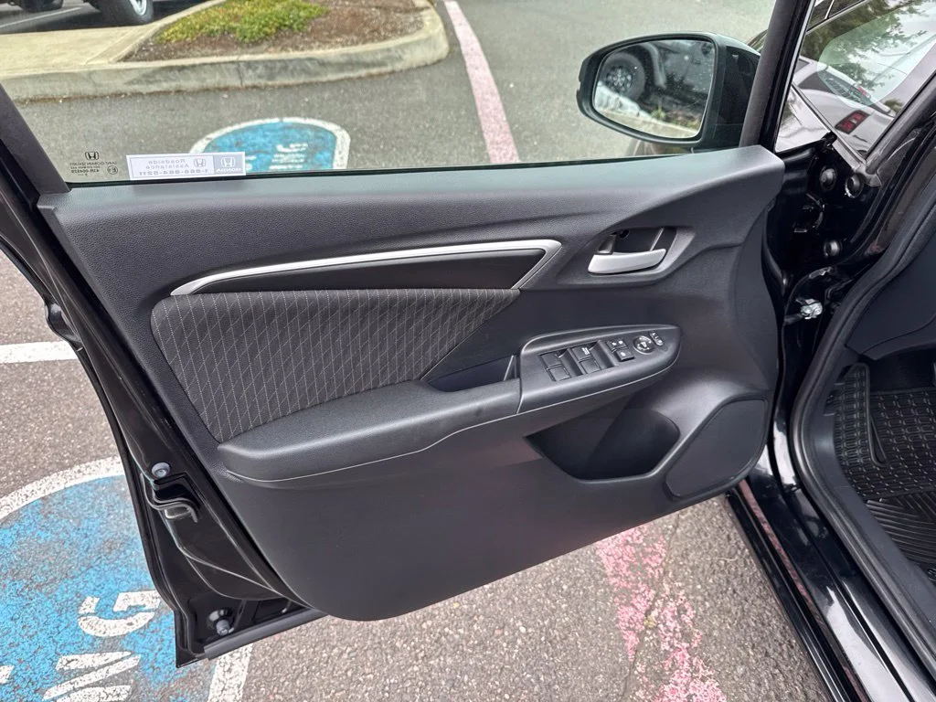 Used 2019 Crystal Black Pearl Honda EX image 5