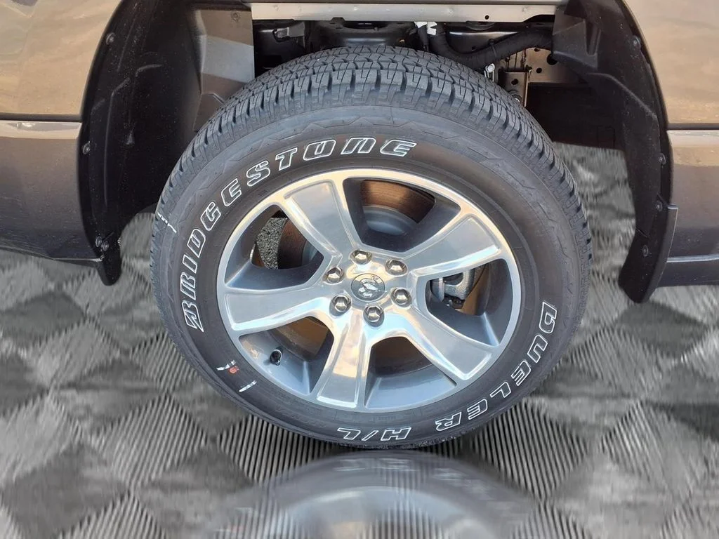 2025 RAM Ram 1500 Pickup Tradesman - Photo 22