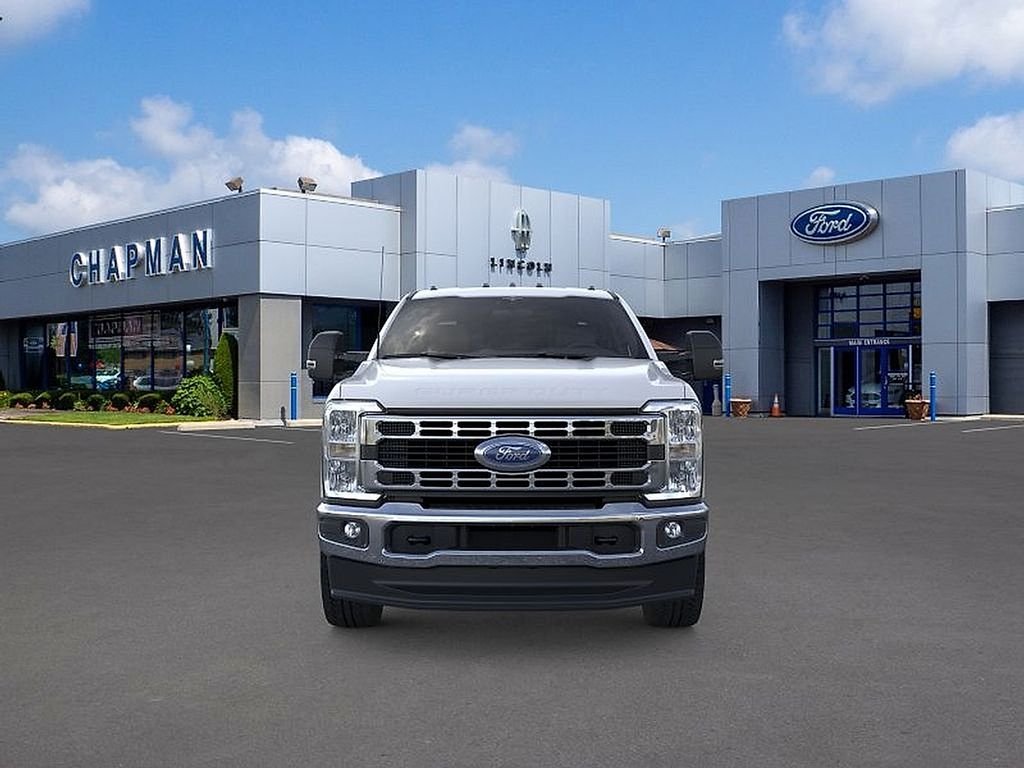 New 2026 Oxford White Ford F-350® XLT image 6