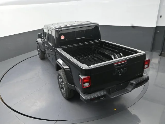 New 2026 Black Clear-Coat Exterior Paint Jeep Sahara image 14