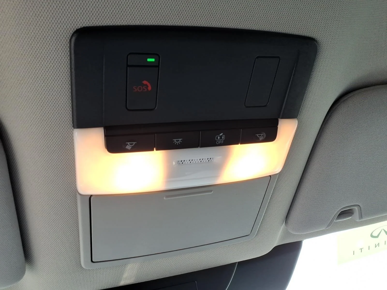 Used 2024 Scarlet Ember Nissan SL image 32