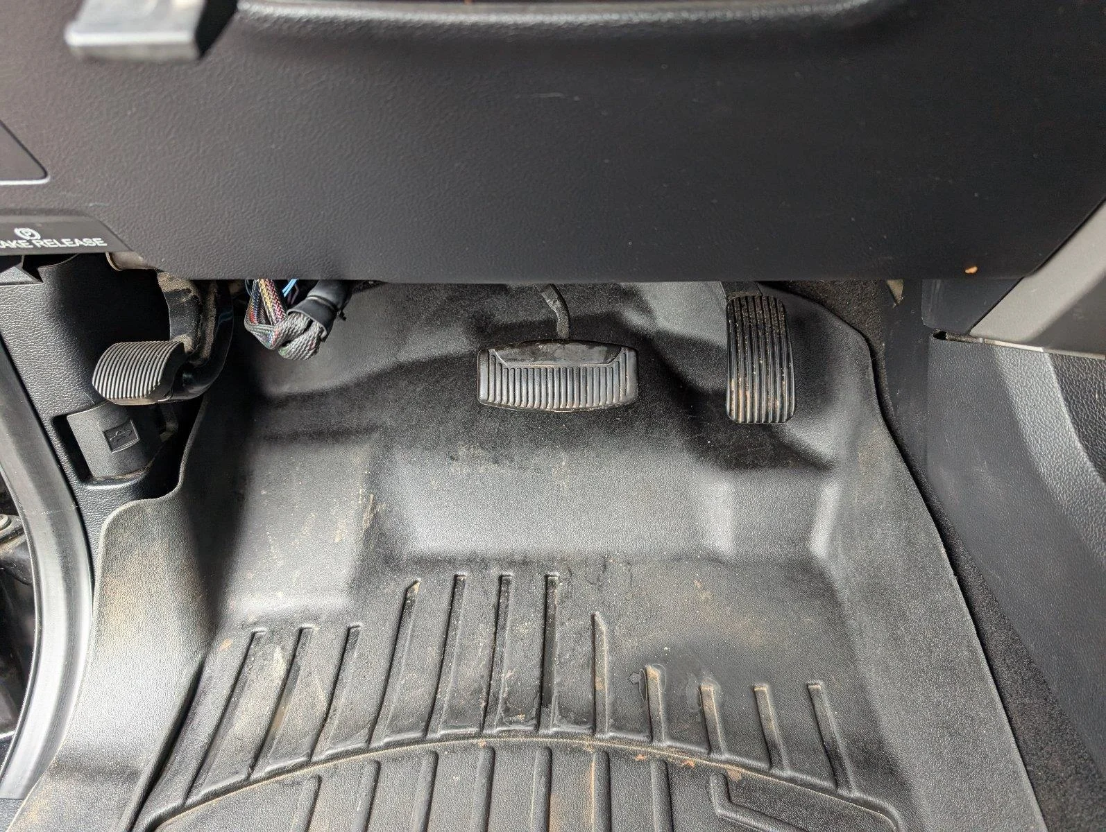 Used 2020 Agate Black Ford Lariat image 31