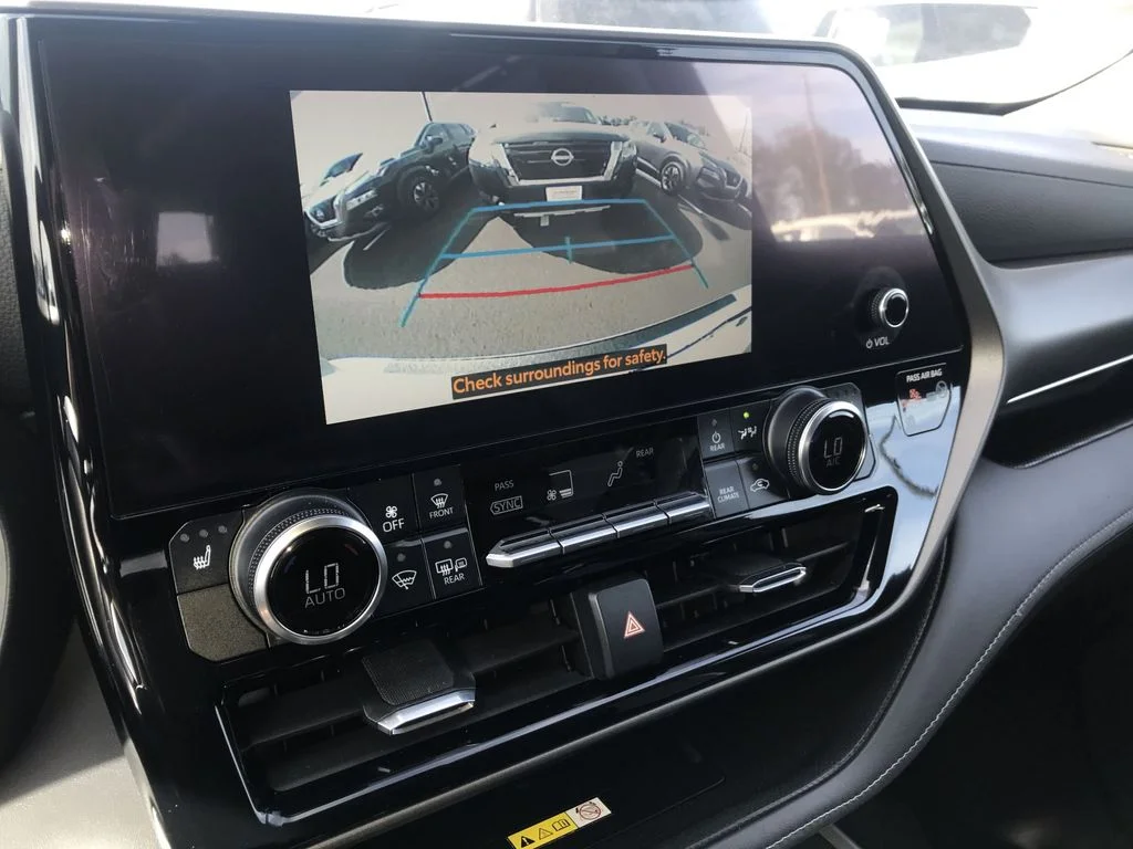 Used 2023 Beige Toyota XLE image 19