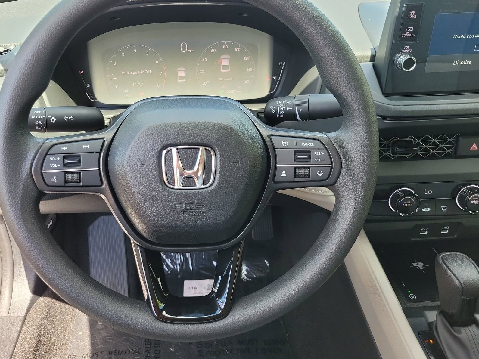 New 2026 Platinum White Pearl Honda LX image 27