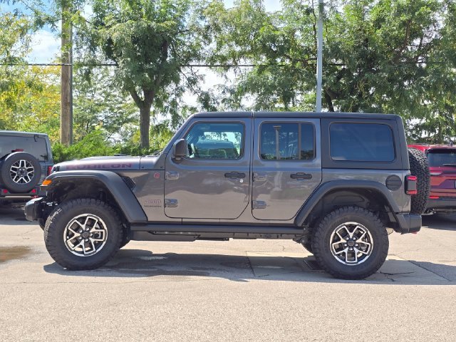 New 2026 Granite Crystal Metallic Clear-Coat Exterior Paint Jeep Rubicon image 26