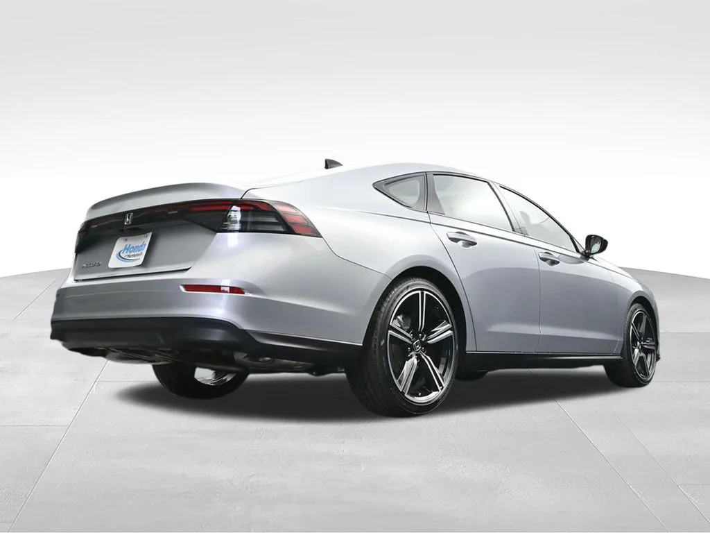 New 2026 Solar Silver Metallic Honda SE image 27