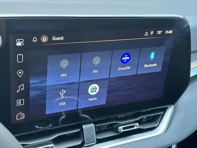 New 2026 Summit White Chevrolet LT image 18