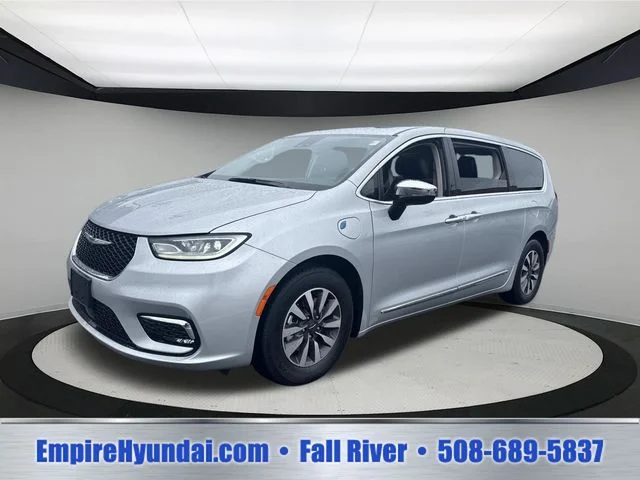2023 Chrysler Pacifica Hybrid