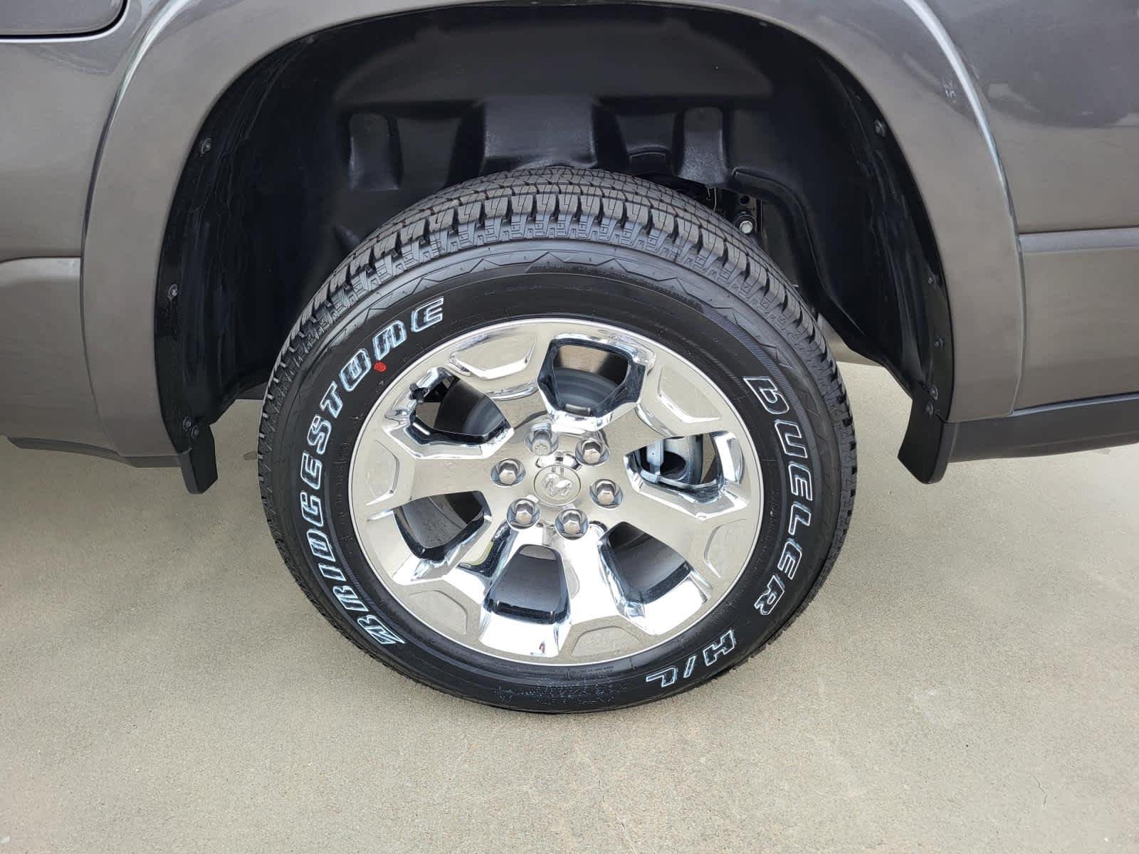 New 2026 Granite Crystal Metallic Clear-Coat Exterior Paint RAM Lone Star image 20